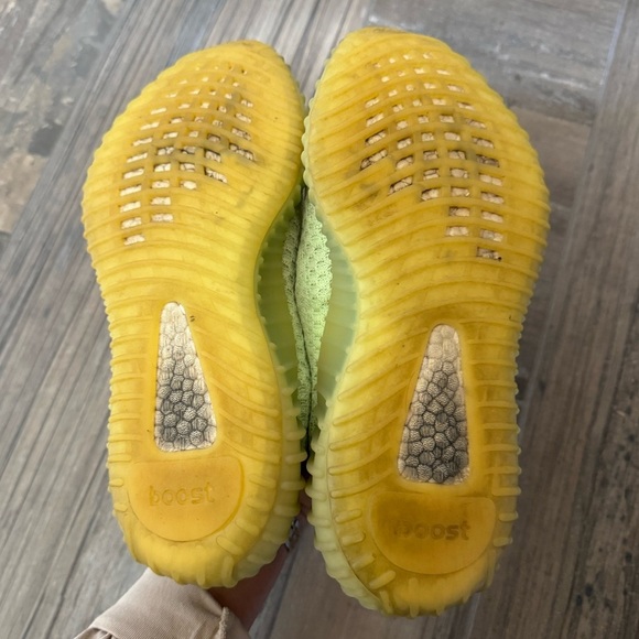 adidas Yeezy Boost 350 V2 size 5.5 - Picture 9 of 10
